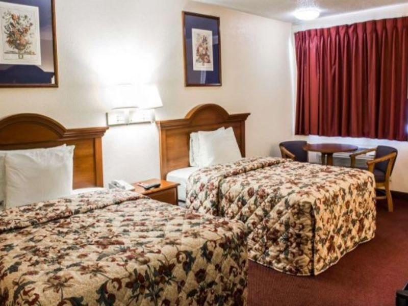 Econo Lodge Goldsboro Hwy 70 Zewnętrze zdjęcie