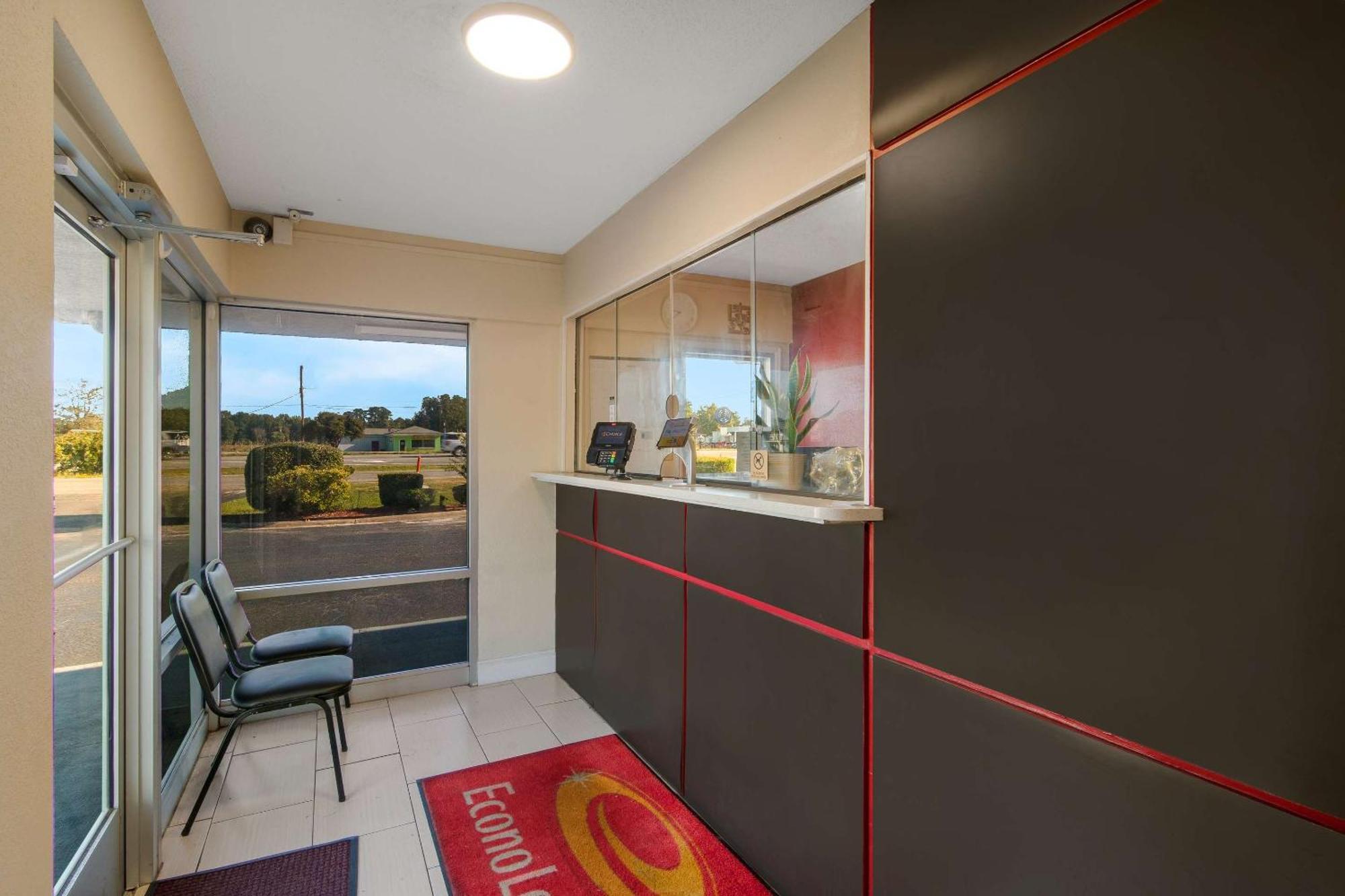 Econo Lodge Goldsboro Hwy 70 Zewnętrze zdjęcie