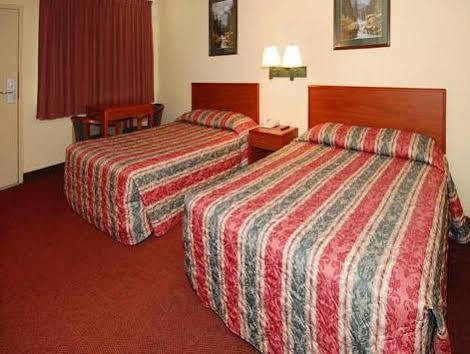 Econo Lodge Goldsboro Hwy 70 Zewnętrze zdjęcie