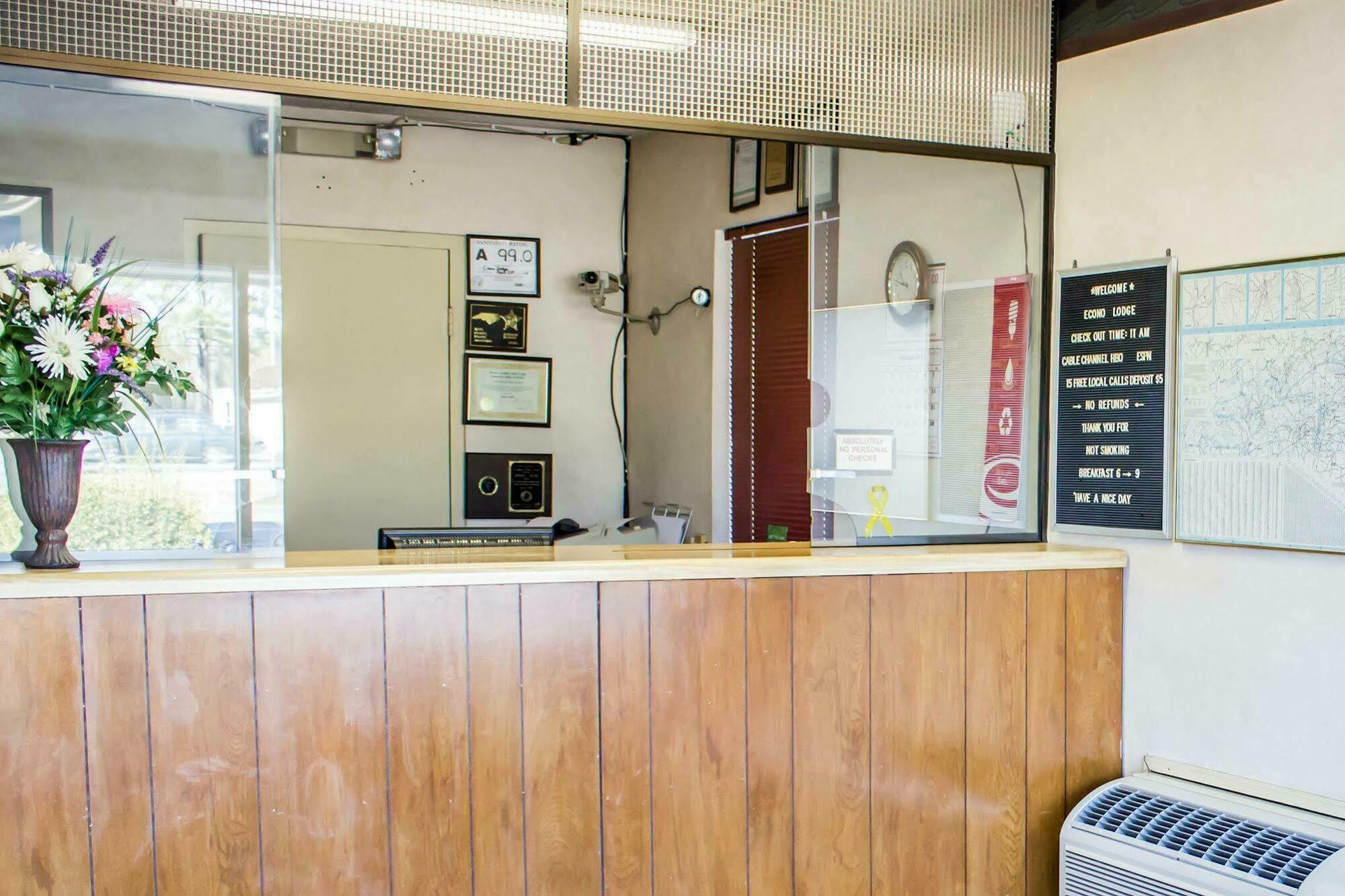 Econo Lodge Goldsboro Hwy 70 Zewnętrze zdjęcie